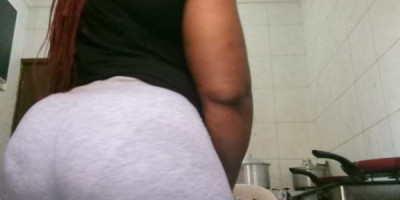 Hot sex available 200 short Hookup available in ashongman estate 200 cedis for short con