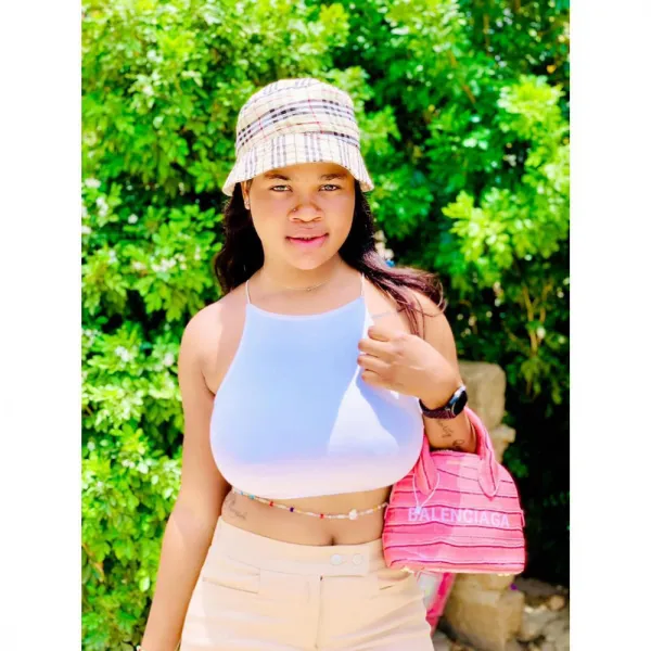 Juliana Lady S Avatar Bg