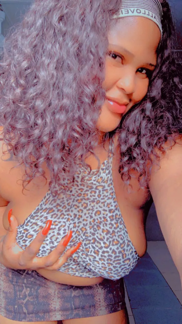 Preetybadhabit Avatar Bg
