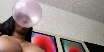Hello sweet lovely kings come have my creamy sweet pussy
