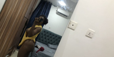 Hello sweet lovely kings come have my creamy sweet pussy