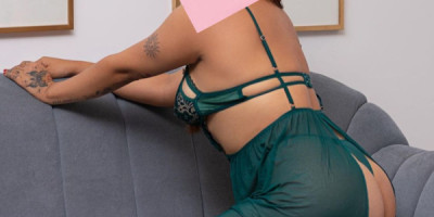 Soy una chica muy Hot llámame y no te vas a arrepentir