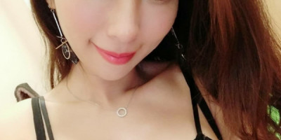 Nora Olivia My name is Nora Olivia I'm 25 years old. I am a beautiful g