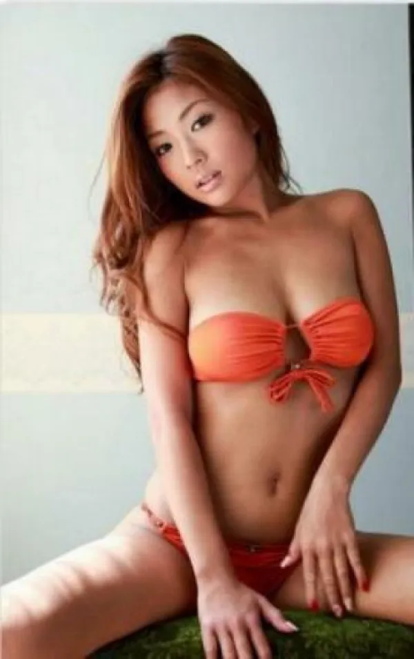 Model Avatar Bg