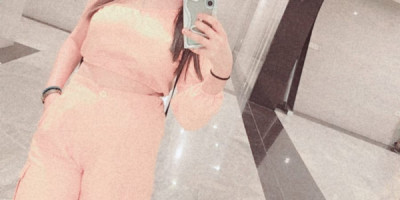 Hello I am Sarah. If you are interested in having sex in complete secrecy contact me on WhatsApp.