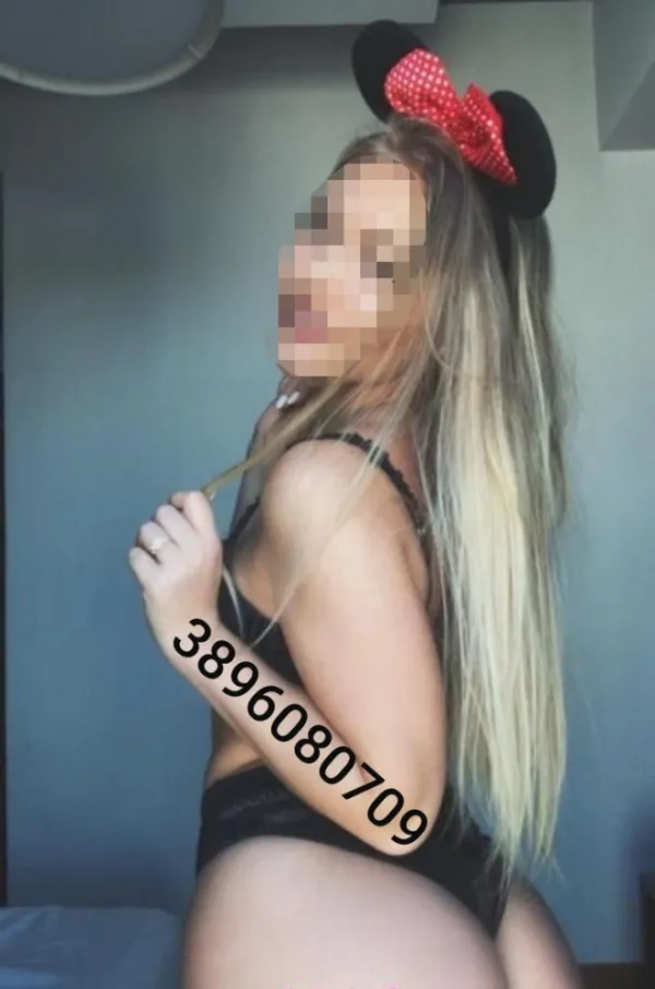 Alessia Avatar Bg