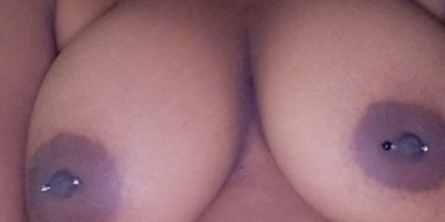 Get your dick massaged and released while you relax