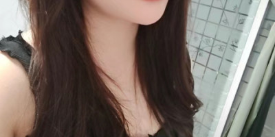 Nana Charming and have very sexual desires must call Nana