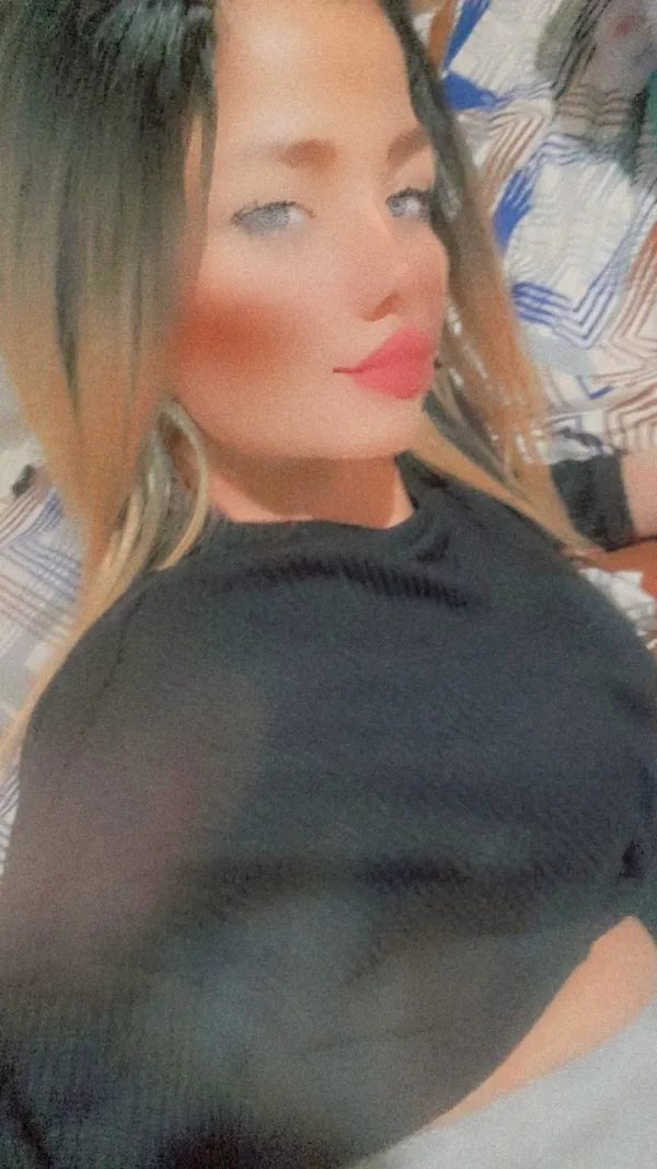 لين Avatar Bg
