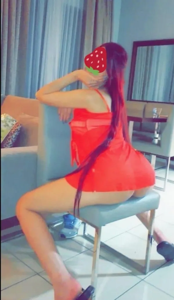 Lara Avatar Bg