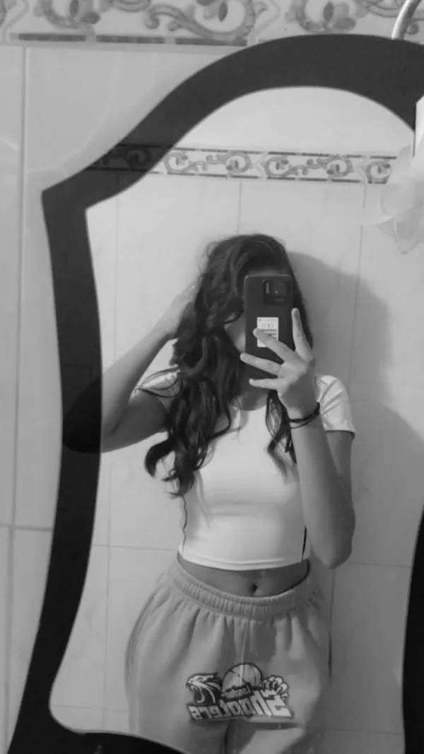 كاترين Avatar Bg