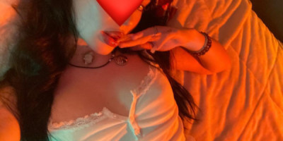 ريتا من عمان عمري 26 بزنس كاش فنادق شقق فقط
