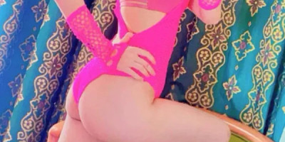 مرحبا انا تولين عمري 23 متوفرة الان في عمان