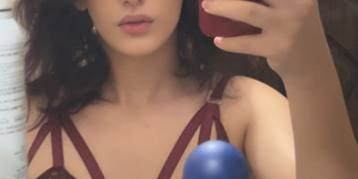 Im karis my live in Amman jordan Im here to combine passion with love