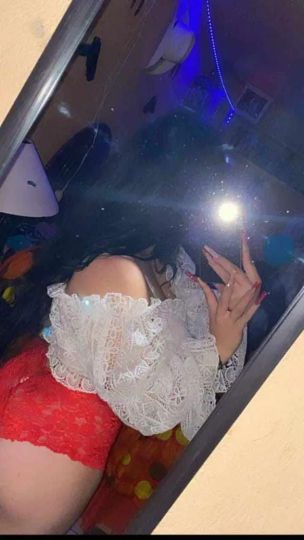 ايلين Avatar Bg