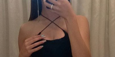 سالي عمري 23 سنه انيقه نايس مافي اهلا مني ومن جسمي بالجنس بجنن كل شي عندي