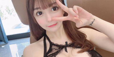 Summer osaka escort Hi my name is Summer. Hello Gents I'm 22 years old star fro