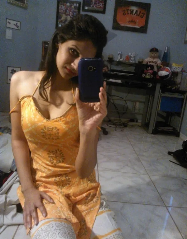 Farah Avatar Bg