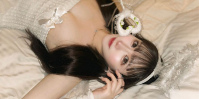 Osaka-The Addictive Scent of a Woman A Tempting Moment