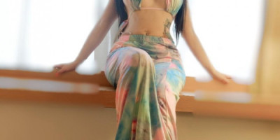 Hot Latino Girl in Seoul Hello SEOUL ?? 100 REAL photos 100 REAL person Hello Gentl