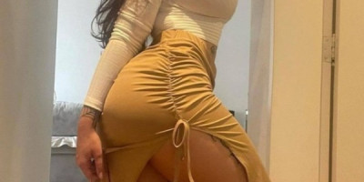 Massage de luxe et de reve avec belle masseuse Jamila