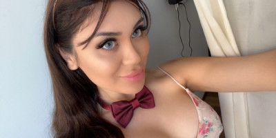 Hi honey im in your country for 1 week If u want see me write to me