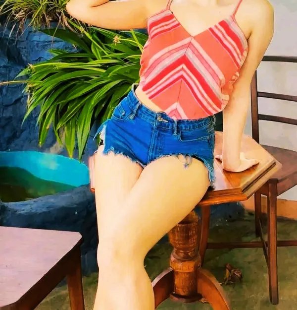 Aamia Avatar Bg