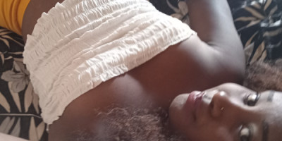 Coucou c est Sonia j ai 23 ans belle femme sexy et coquine