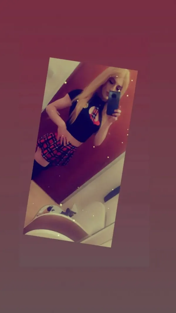 Eli Avatar Bg