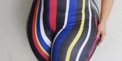 69480719 fille très excité avec une jolie forme
