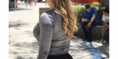 Hermosa LUCY Joven Cachonda Complaciente Ricas Caderas Soy Lucy tengo 19