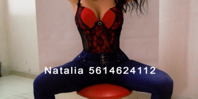 Soy Natalia Hola mi nombre es Natalia tengo 27 años te ofrezco servici