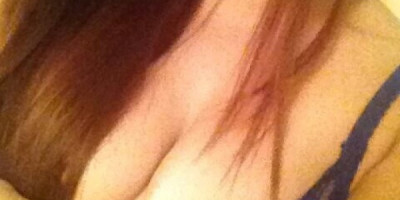 SOY UNA CHICA JOVEN ENCANTADORA Y MUY SENSUAL CHEKAME