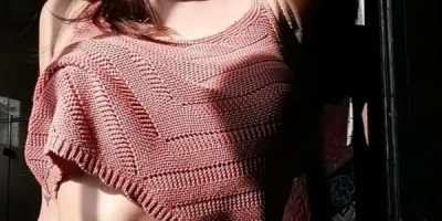 Hermosa rubia senos grandes y trasero de ensueño