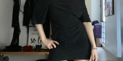 Deliciosa mujer sin restriccionesw petite y deligadita