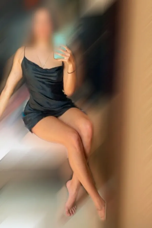 Tania Martinez Avatar Bg