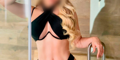 Soy Vicky una escort rubia delgadita muy caliente en tu ciudad
