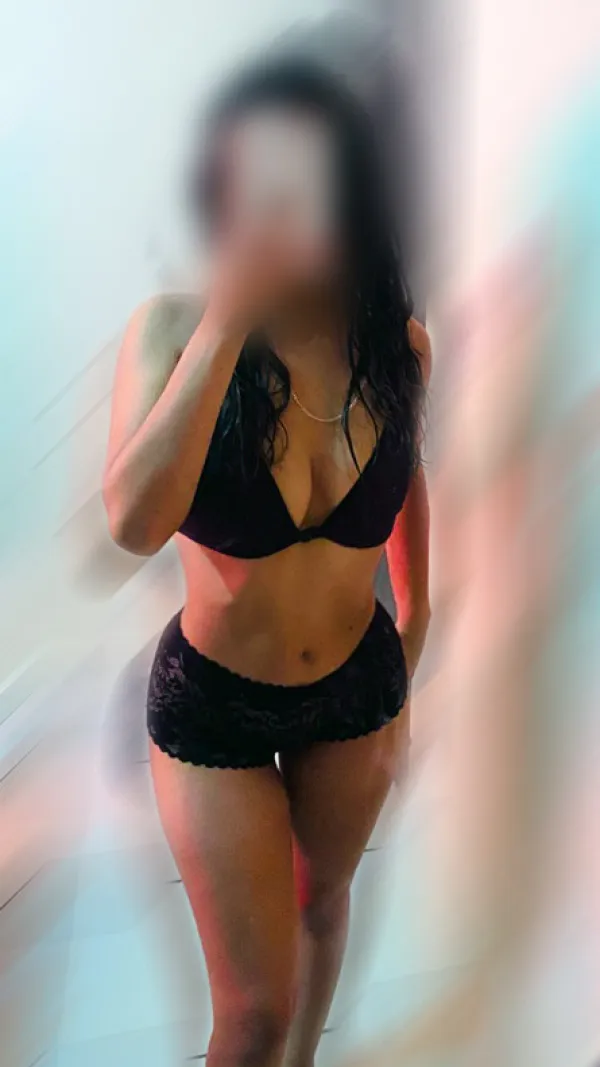 Dalila Avatar Bg