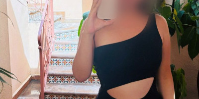 Soy Alanna joven amateur iniciando en el mundo de las escorts