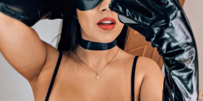 SI QUIERES PASAR UNA RICA CITA CON UNA VENEZOLANA COMO YO AGENDAME