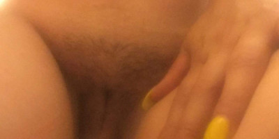 Victoria 27 ańos Soy delgadita pechos chicos nalgonsita guerita talla 5 de
