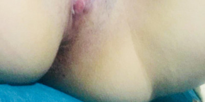 Apretadita victoria Soy victoria una chica de 28 ańos soy delgadita pechos ch