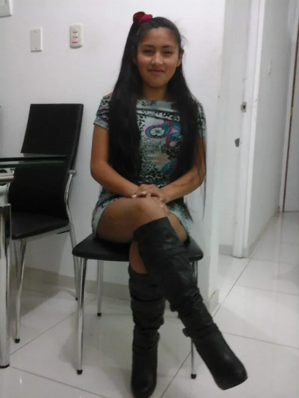 Reyna Avatar Bg