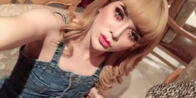 Am new ladyboy Am new ladyboy live Oman Muscat alkuwair am good massage and
