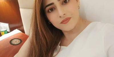 Surbi chandna Escort Muscat 96893560417 96893560417 Muscat escort here to provide for best escort s