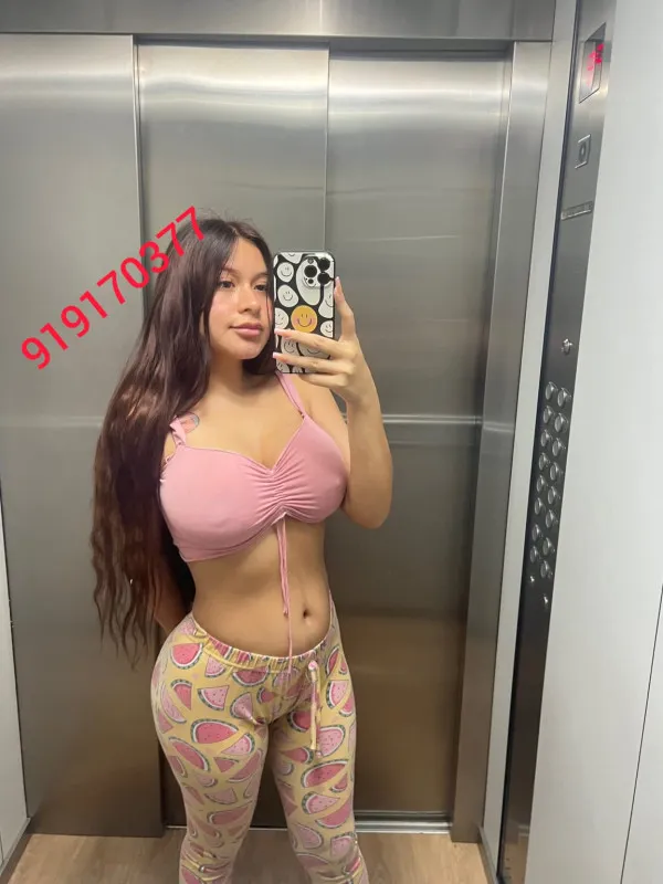 Lorena Avatar Bg