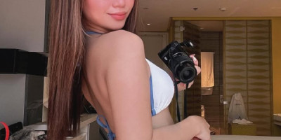 Massage with extra service available now and camshow contents pm
