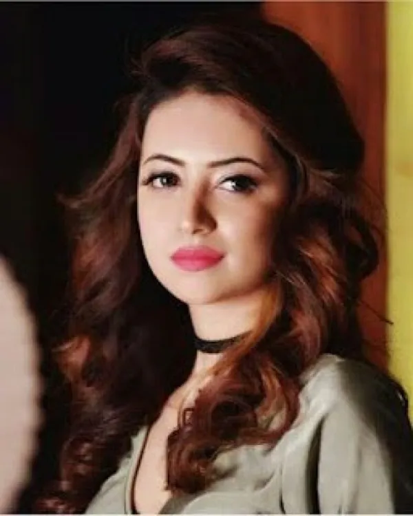 Karachi Girls Avatar Bg