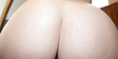 MIKY FOTOS REALES PROMO Bella y sensual jovencita exuberante bien Putita en la cama