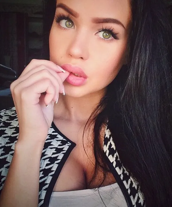 Zlata Avatar Bg
